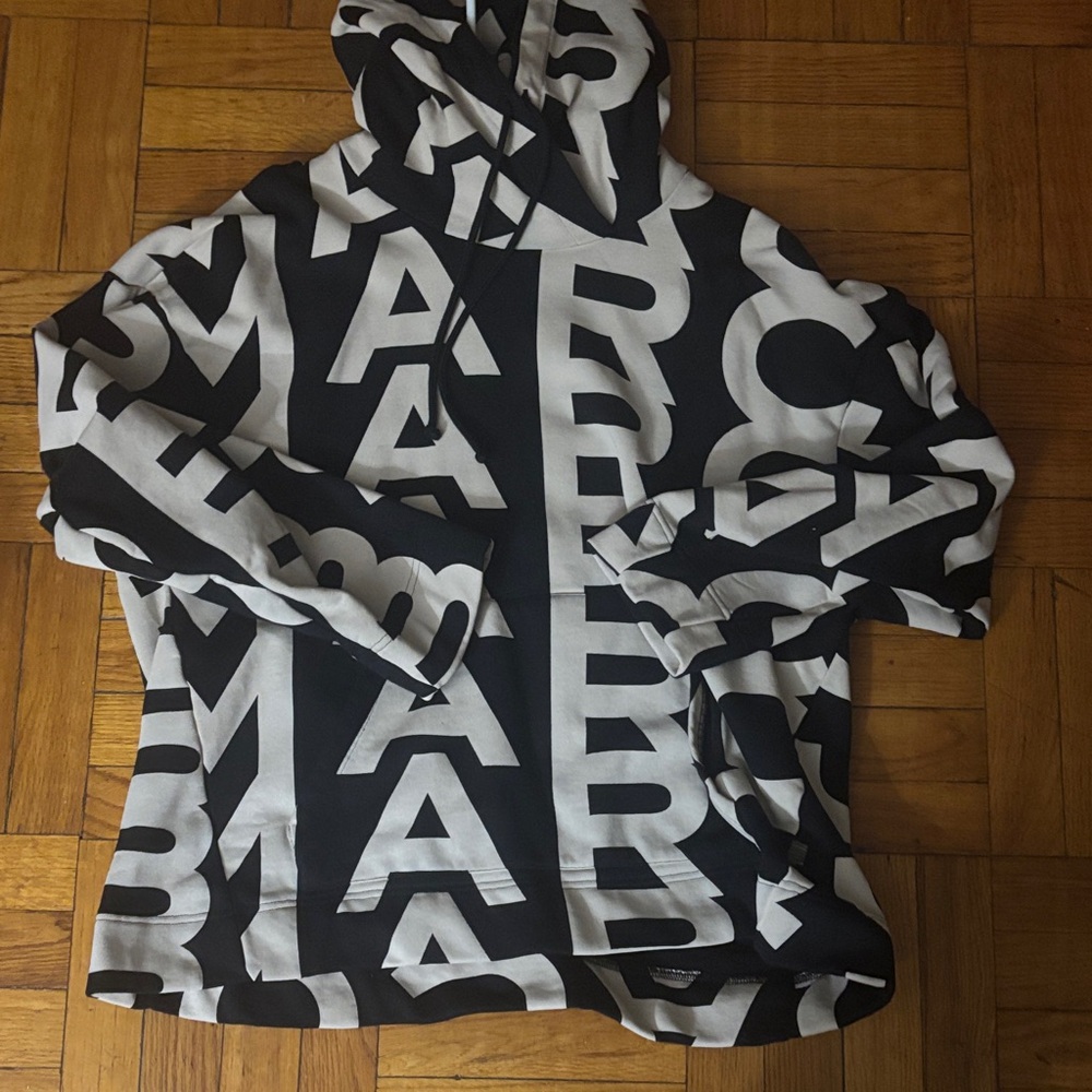 Black and beige Marc Jacobs oversized hoody